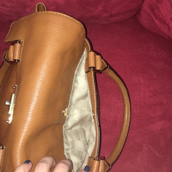 Michael Kors Vintage Satchel - Picture 4 of 8